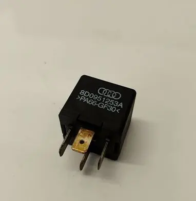 Audi A6 S6 C5 4B Other relay 8D0951253A