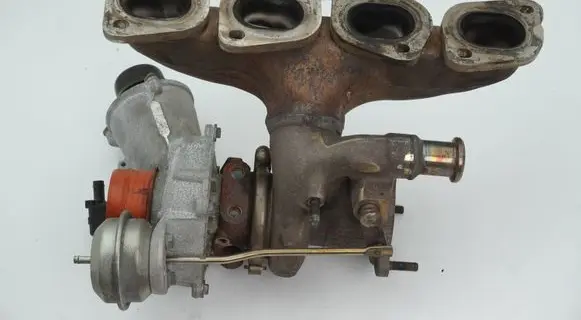 Mercedes-Benz C W204 Turbo A0001531859 A2700902880