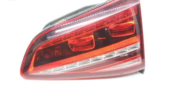 Volkswagen Golf VII Tailgate rear/tail lights 5G0945308G