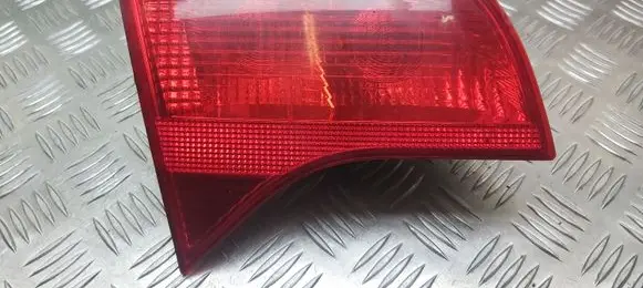 Audi A4 S4 B7 8E 8H Tailgate rear/tail lights 8E9945093 484501