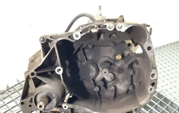 Renault Twingo II Manual 5 speed gearbox JB1521