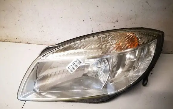 Skoda Praktik (5J8) Headlight/headlamp 086651114l 08-665-1114l