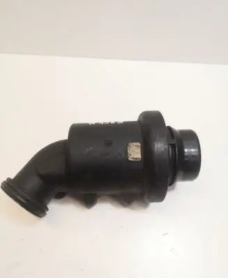 Mercedes-Benz E W212 Intake resonator A6511400087