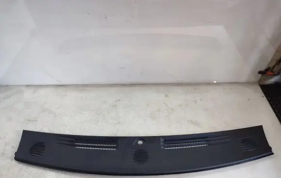 Chrysler Grand Voyager V Other trunk/boot trim element 0ZS66DX9AB