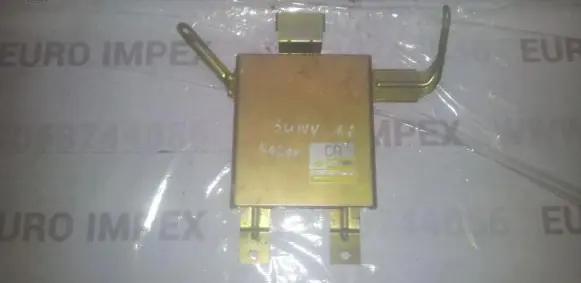 Nissan Sunny Engine control unit/module 2260462C01