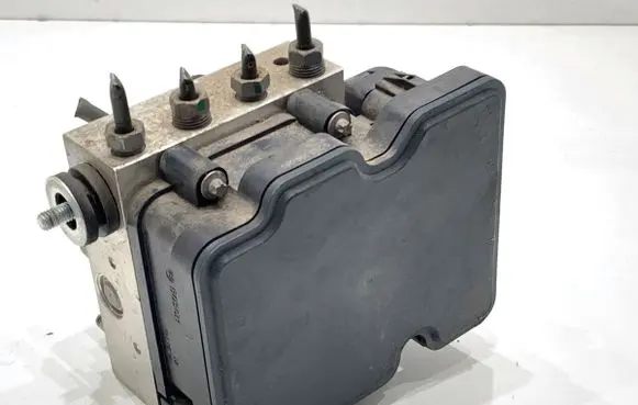 Renault Clio IV ABS Pump 2265106455