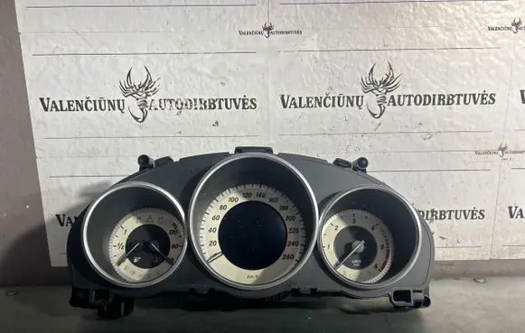 Mercedes-Benz E W212 Speedometer (instrument cluster) A2129007129 A2C98288600 2129017008
