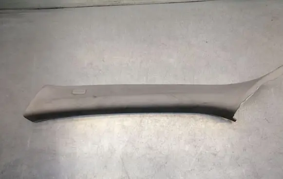 BMW 7 E65 E66 (A) pillar trim 8223665