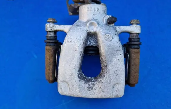 Alfa Romeo Brera Rear brake caliper 