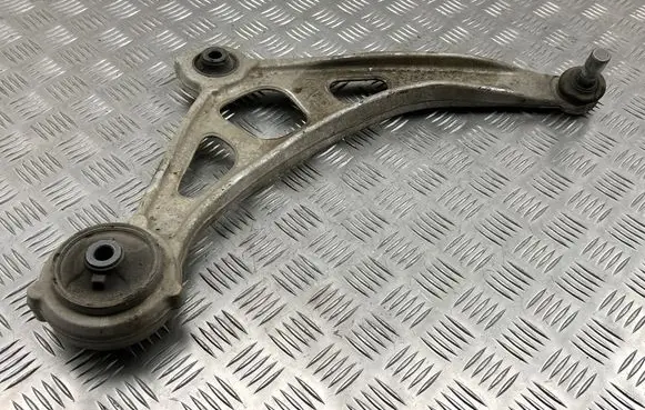 Front lower control arm/wishbone