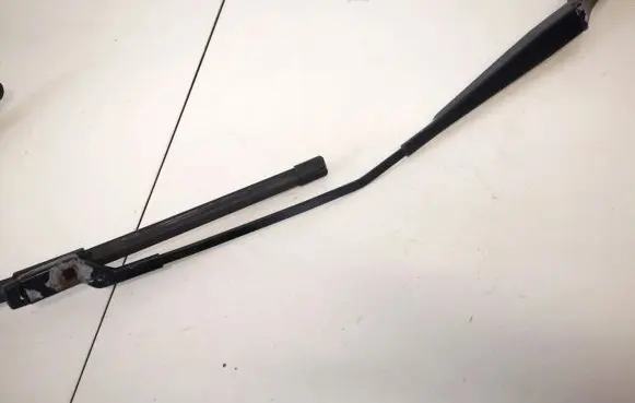 Volkswagen Golf V Front wiper blade arm 1q1955410