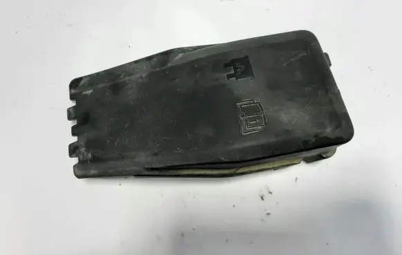 Volvo V60 Fuse box cover 30659262
