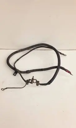 Toyota Land Cruiser (BJ70) Positive cable (battery)