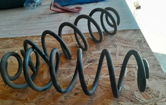 Audi A6 S6 C7 4G Rear coil spring