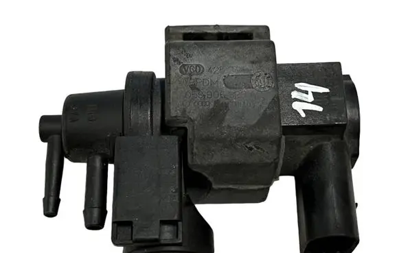 Audi A4 S4 B7 8E 8H Turbo solenoid valve 059906628B Z01019 059906