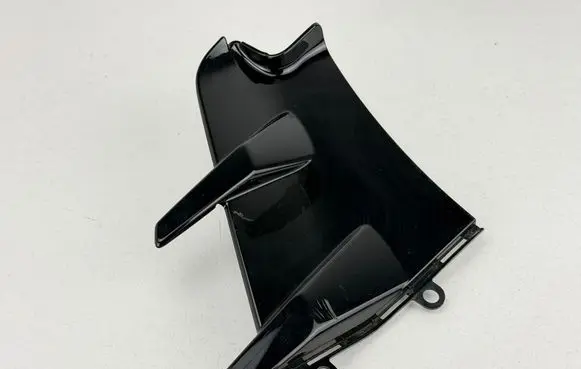 BMW i4 Fender trim (molding) 5A09E14 06112024 161928