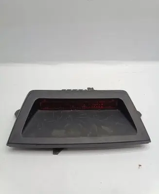 Chrysler 300 - 300C Third/center stoplight 04805845AB 58622E