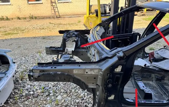 Jaguar F-Pace Front quarter panel 