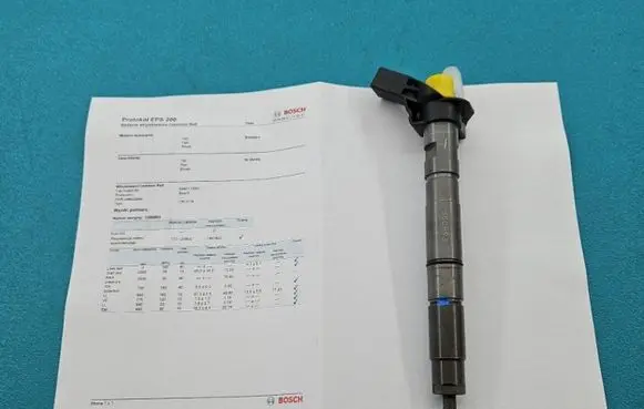 Audi A8 S8 D3 4E Fuel injector 0445115041 IMPRK1350893