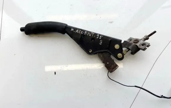 Hyundai Accent Handbrake/parking brake lever assembly