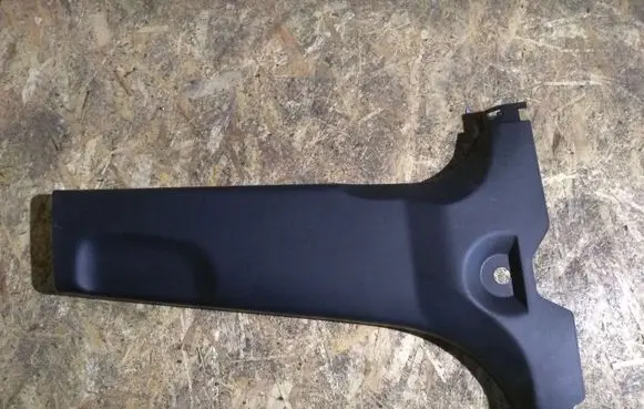 SsangYong Korando (B) pillar trim (bottom) K7736034000