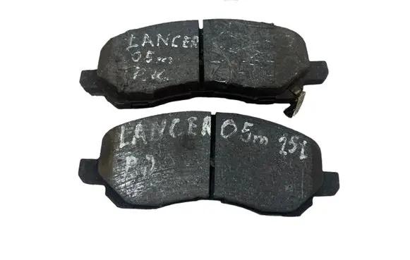 Mitsubishi Lancer Brake pads (front) 