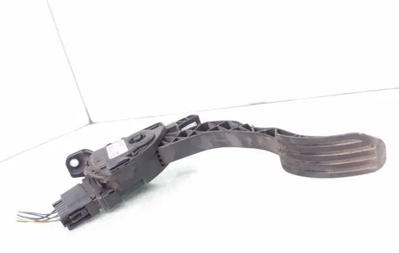 Volvo XC70 Accelerator throttle pedal 6G929F836BD 6PV00922001