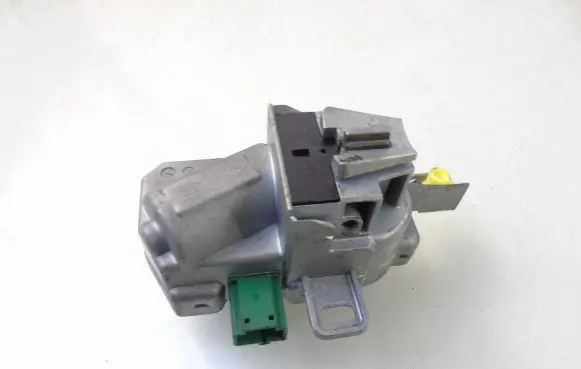 Volvo S60 Steering wheel lock 31280656