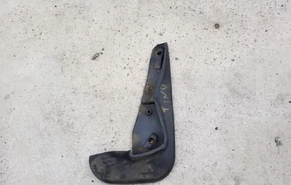 Nissan Almera Tino Front mudguard HT540