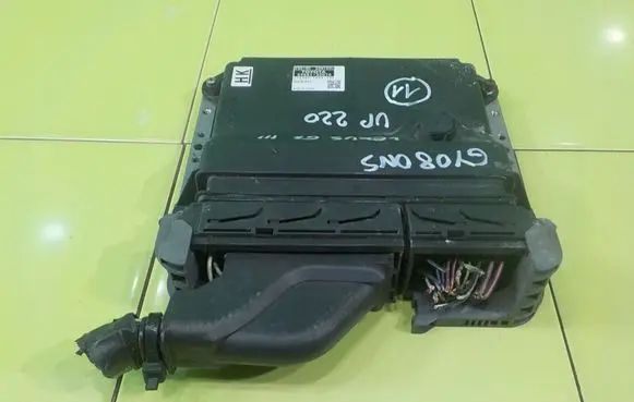 Lexus GS 300 350 430 450H Engine control unit/module 8966130G70