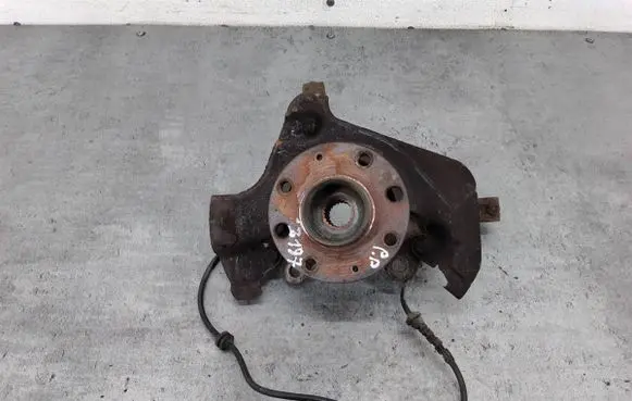 Fiat Grande Punto Front wheel hub spindle knuckle