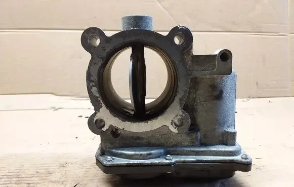 Mitsubishi ASX Throttle valve 1450A130 8N290081
