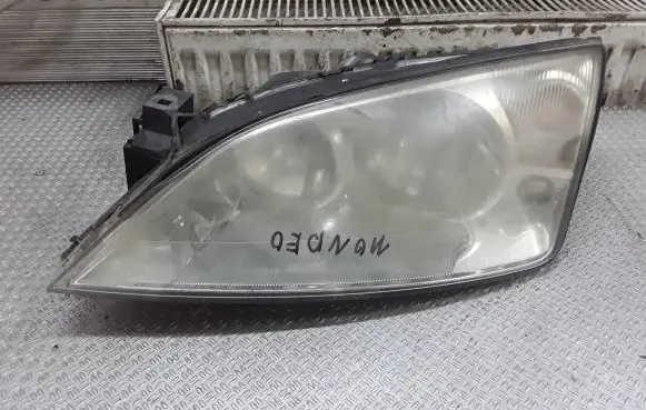 Ford Mondeo Mk III Headlight/headlamp 1S7113006AL