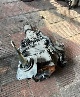 Mitsubishi Pajero Gearbox transfer box case 
