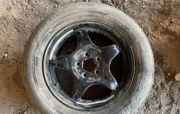 Mercedes-Benz S W220 R16 spare wheel A2204010402