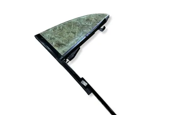 Mercedes-Benz AMG GT 4 x290 w290 Rear vent window glass 43R00050