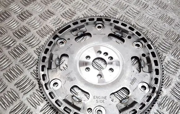 Ford B-MAX Flywheel ae8p7m093bg
