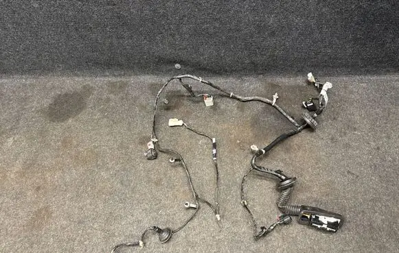 Chevrolet Camaro Front door wiring loom 84198535 F0008160900 ND3321704002533