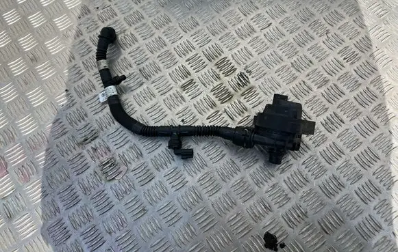 Land Rover Range Rover Sport L461 Electric auxiliary coolant/water pump M8E28501DB