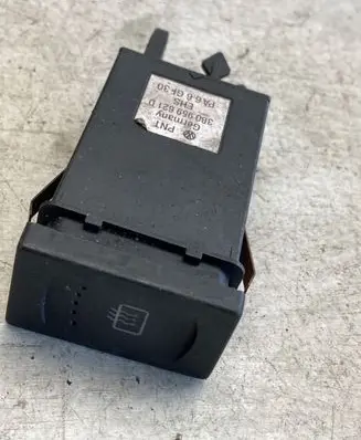 Volkswagen PASSAT B5.5 Windscreen/window heater switch 3b0959621d