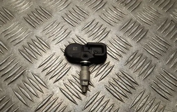 Lexus CT 200H Tire pressure sensor PMVC210