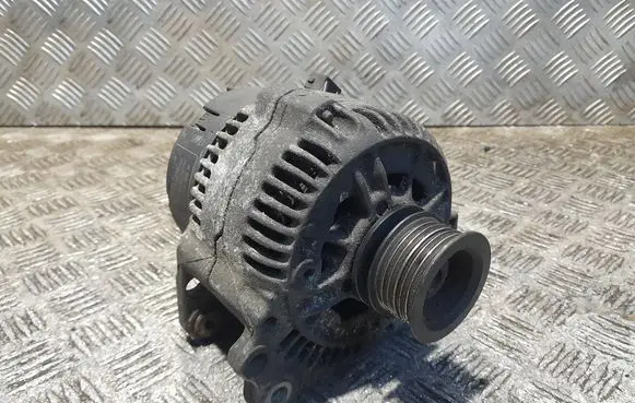 Volkswagen Golf IV Generator/alternator 028903025h