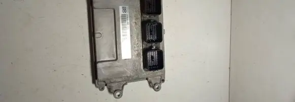 Honda FR-V Engine control unit/module CYEH4675A 512171