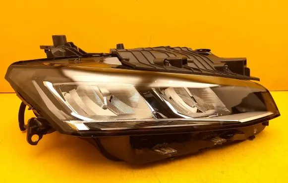 Peugeot 308 Headlight/headlamp 98491162