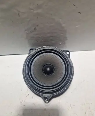 BMW 3 E90 E91 Rear door speaker 9143231 18820010 902275492501