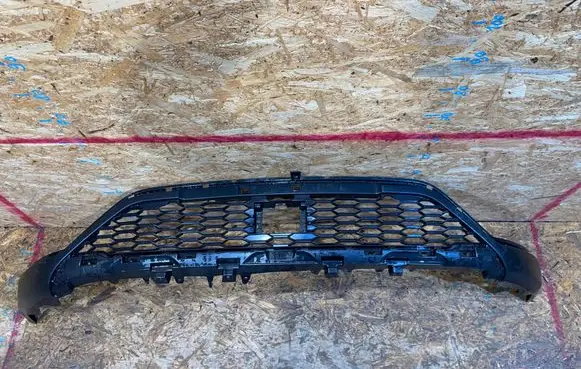 Dacia Sandero III Front bumper lip 620264248R S2509B197-Z
