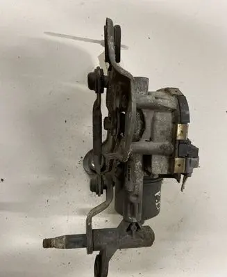 Peugeot 407 Wiper motor 3397020605