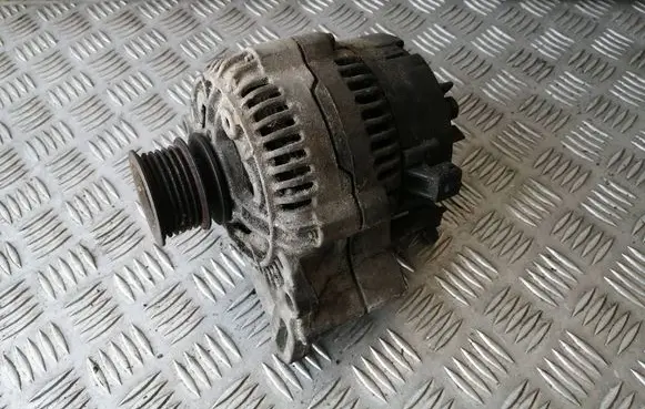Volkswagen Polo III 6N 6N2 6NF Generator/alternator 028903025G 0123310002