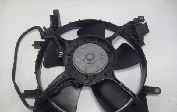 Subaru Legacy Electric radiator cooling fan 45120AG020 1227508710 45120AG0201227508710
