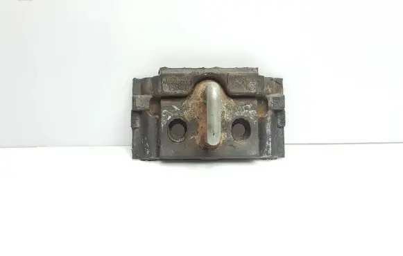 Mercedes-Benz R W251 Loading door lock loop/hook striker A1647400132